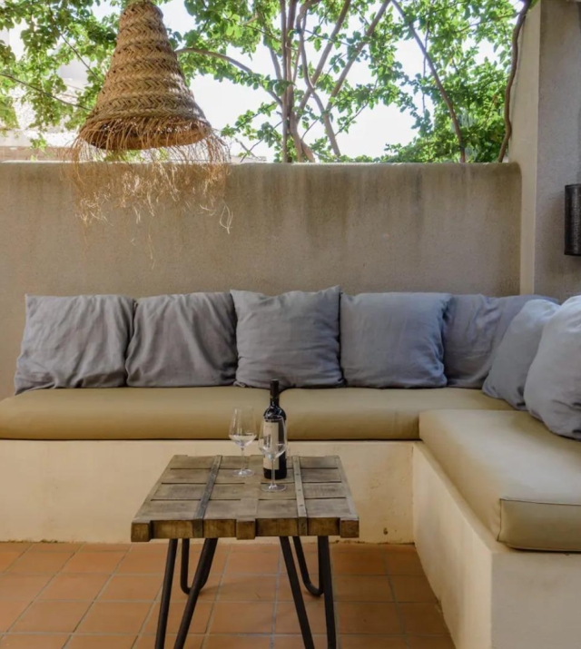 Resa Estates Ibiza te koop for sale townhouse cala tarida loung.jpeg